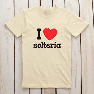 Camiseta 'I ❤️ Soltería' - Diseño Divertido y Colorido
