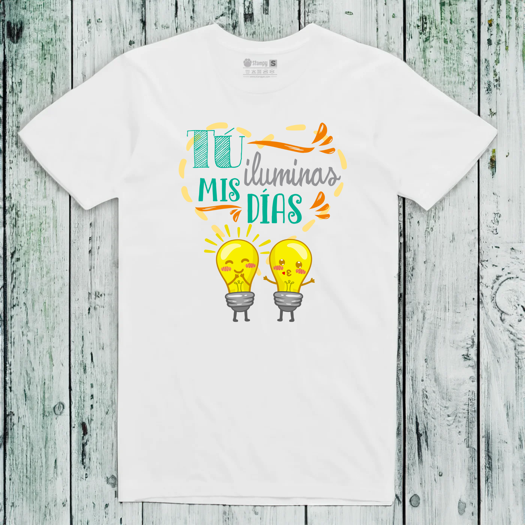 Camiseta Ilumina tus Días - Diseño Parejas