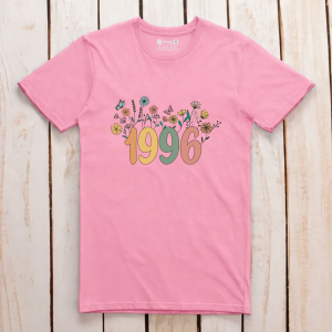 Camiseta Personalizada con Estampado 1996 y Flores Coloridas
